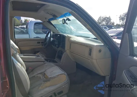 2003 Chevrolet Tahoe Lt z USA, uszkodzony, nr VIN 1GNEC13T03R251570